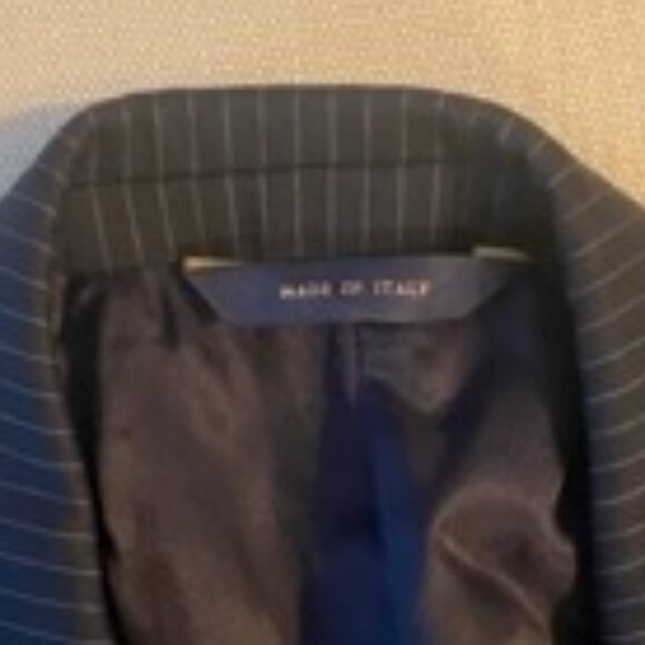 Men's Brooks Brothers Black Pin Striped Suit, Made in Italy, Size 38/32 - Picture 4 of 4
